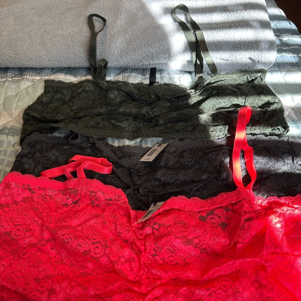 3 pack of Torrid bandeau unlined bralette. Size 3